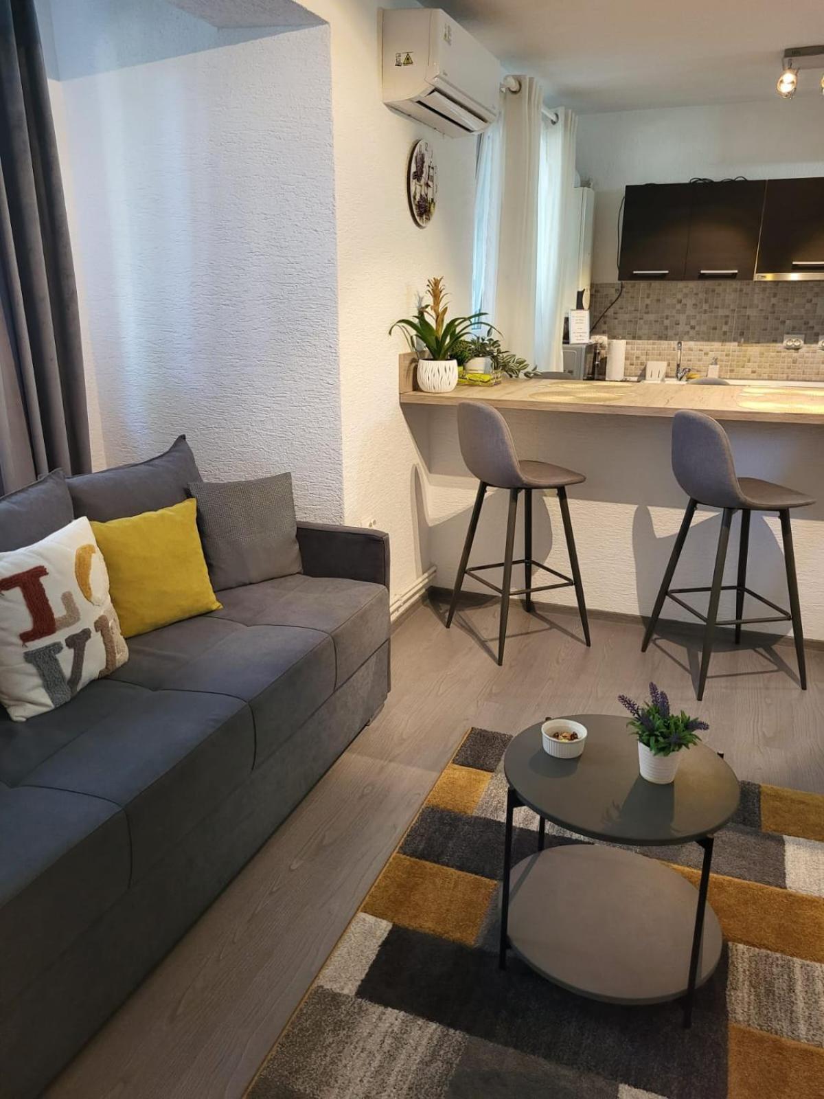 Mona Central Apartment 후네도아라 외부 사진